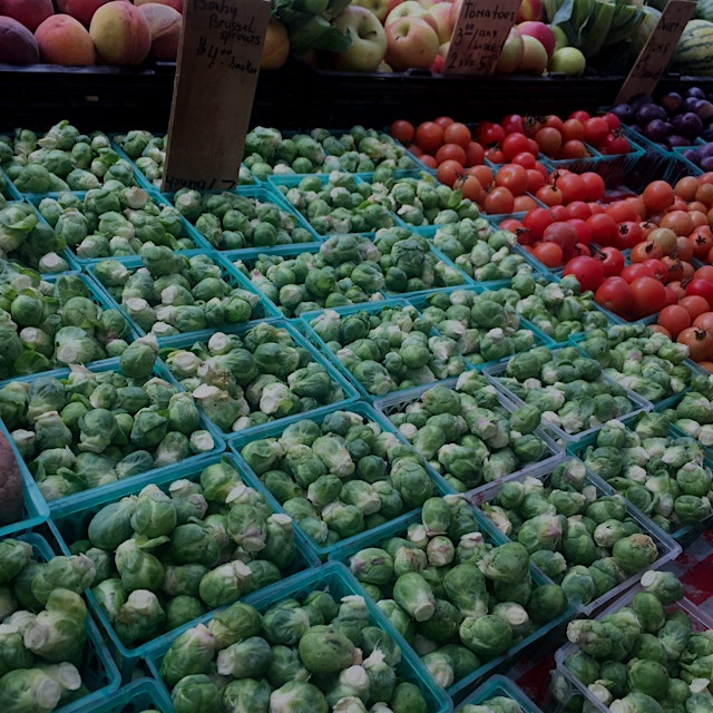 Love farmers' market Sundays! 🌱✨