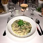 Great Risotto with fresh mixed mushrooms. One of two vegetarian dishes. 
For that pretty good food! 